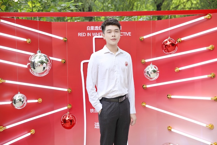 威——给女性专业的护肤指导OG真人游戏高级护肤达人纵(图2)