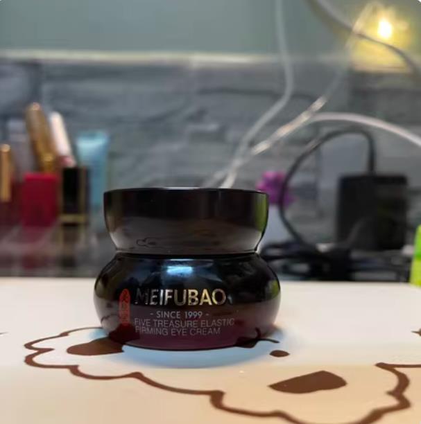 致眼袋?全能国货眼霜分享闭眼不踩雷OG网站眼霜那个牌子的去眼纹和紧(图4) 致眼袋?全能国货眼霜分享闭眼不踩雷OG网站眼霜那个牌子的去眼纹和紧(图4)